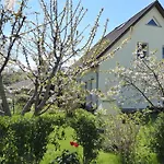 Ruegen Boettger 아파트 *